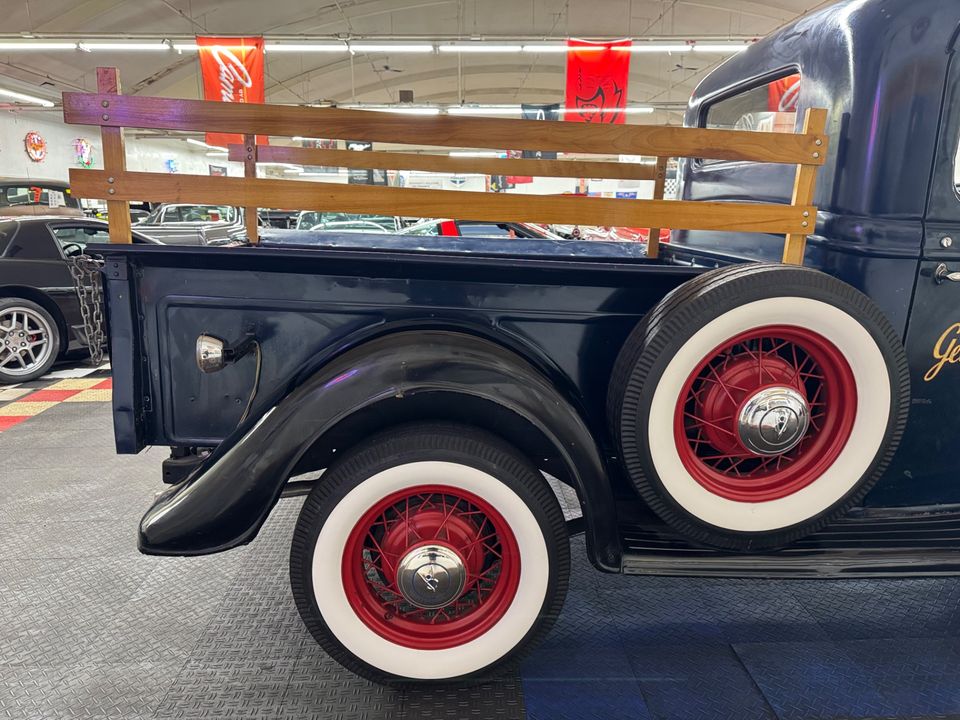 1935 ford pick up