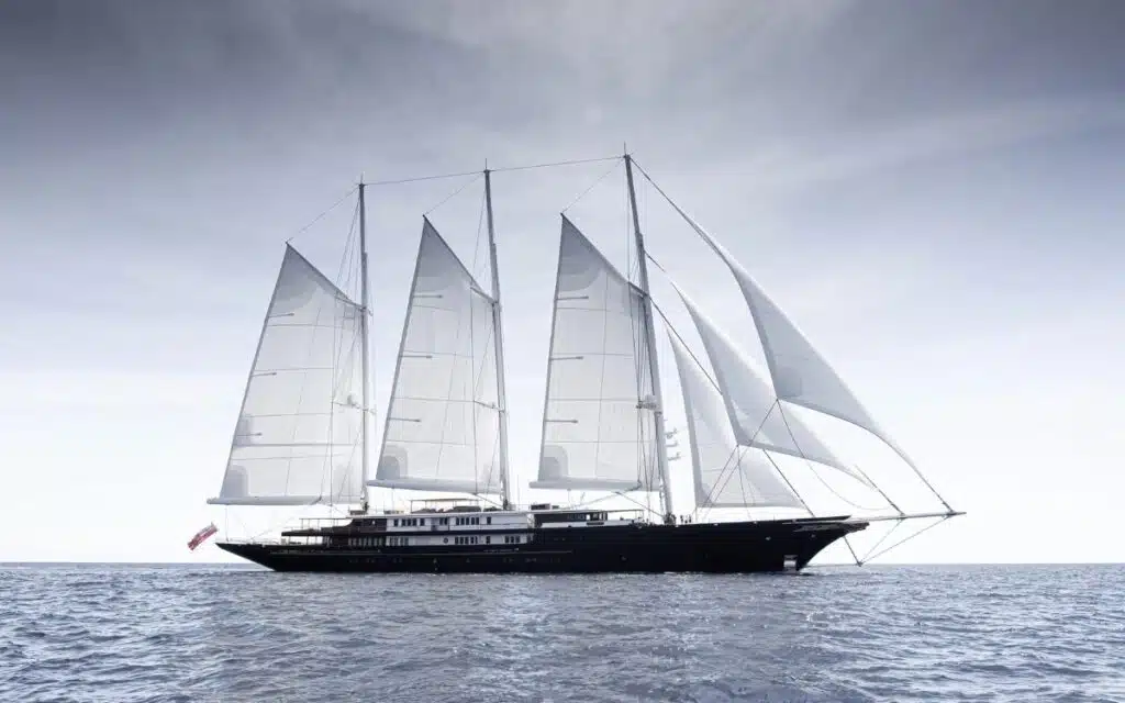 Jeff Bezos yacht Koru
