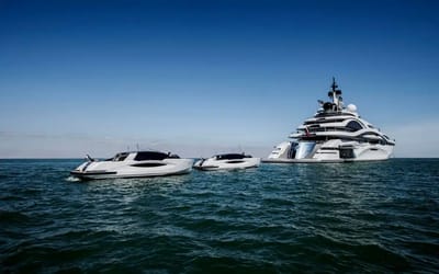 The Emir of Qatar's $500M superyacht has custom tenders because of his height