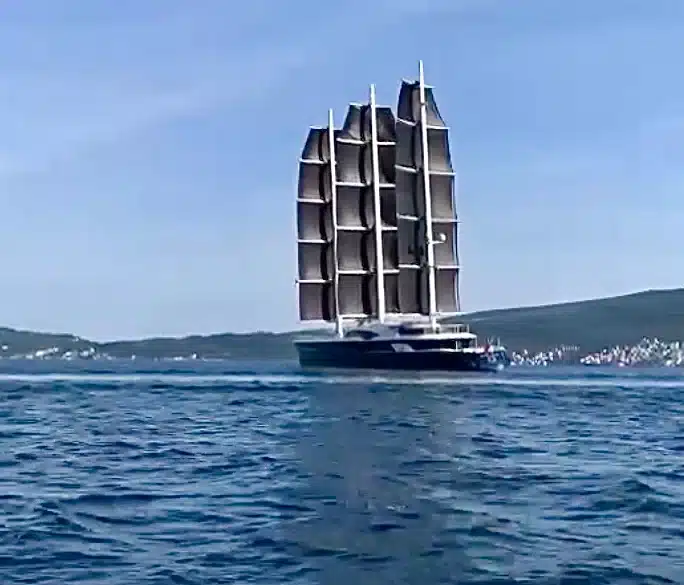 Black Pearl is a 350-foot sailing yacht that's nearly as large as Jeff Bezos' Koru